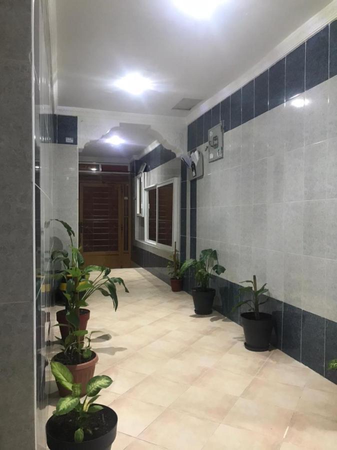 Appartement Familial Pres D Aeroport Tanger Bagian luar foto